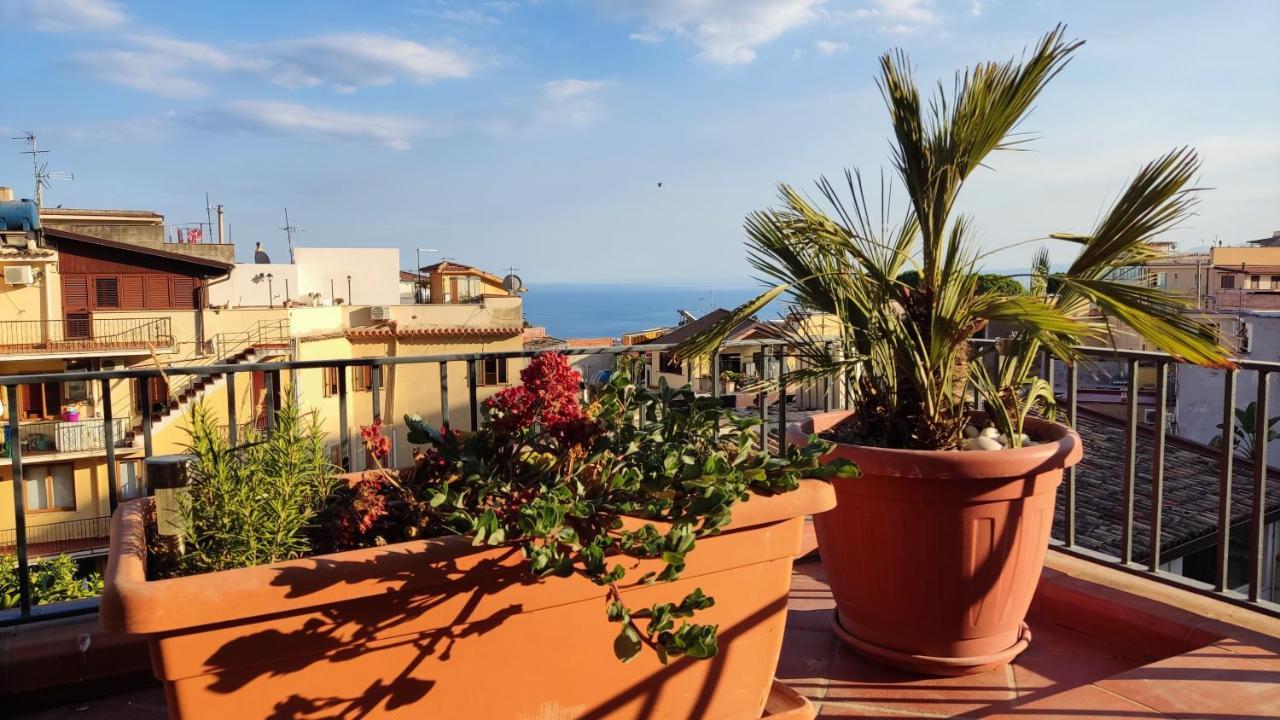 타오르미나 Casa Vacanza Da.Ri. 빌라 외부 사진